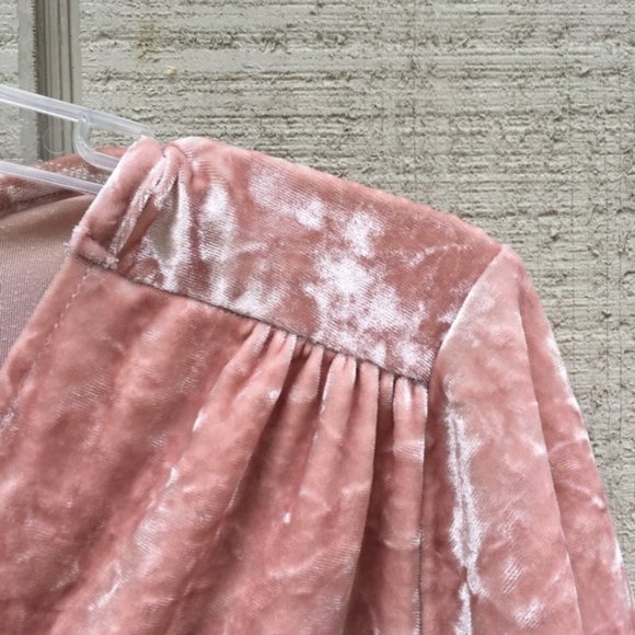 Blush Pink Crushed Velvet V-Neck Bodysuit - Picture 8 of 8